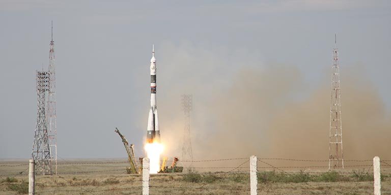 Lift-Off Soyuz MS-09